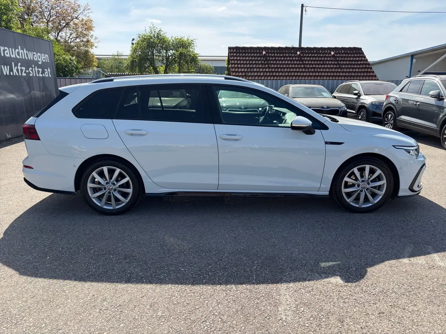 Volkswagen Golf Variant 2,0 TDI R-Line DSG | NP: €47.000 Weiß - 2