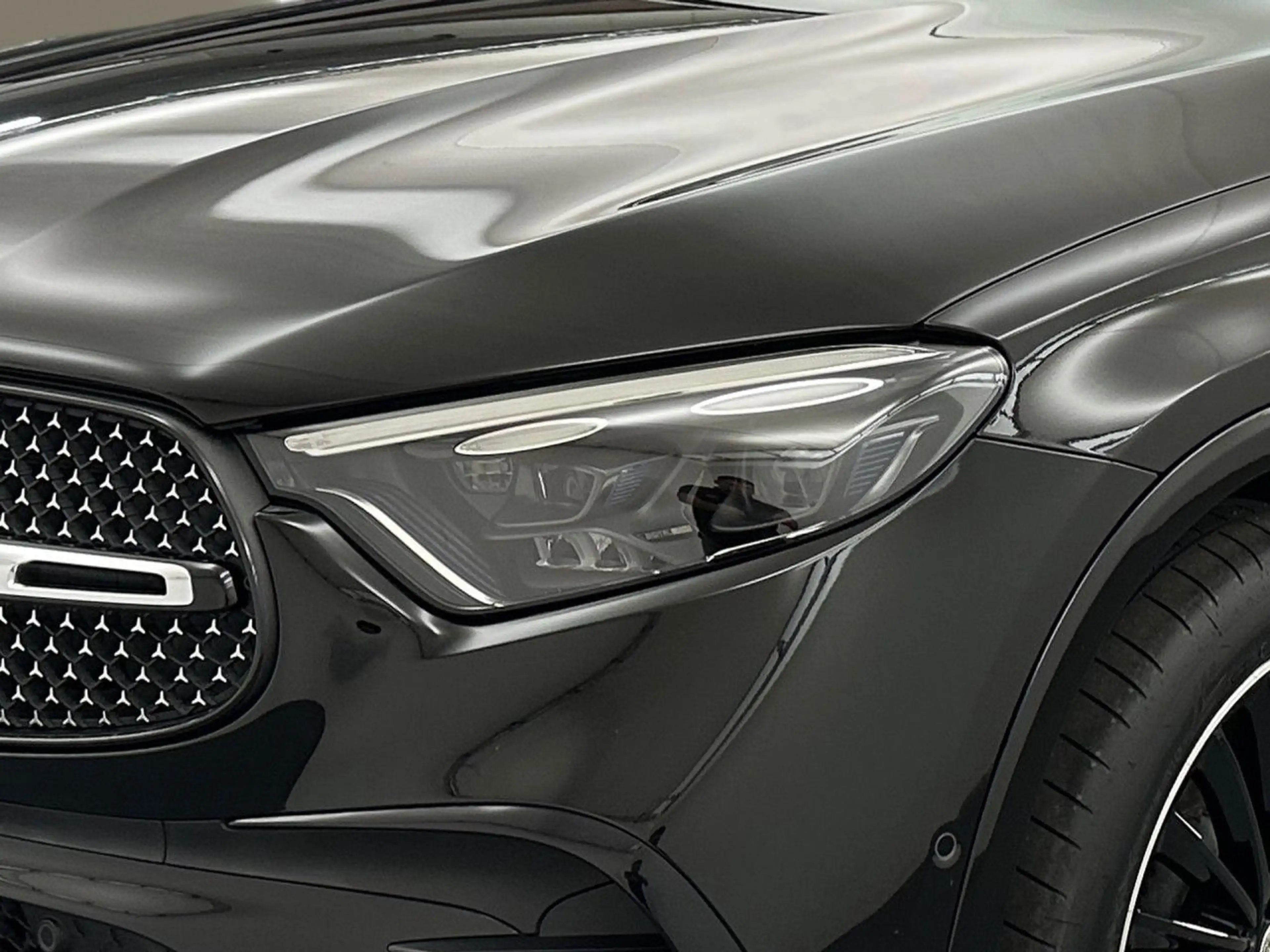 Mercedes-Benz GLC 400 e 4M AMG Fahrass WideScreen Airmat HUD AHK — photo 7