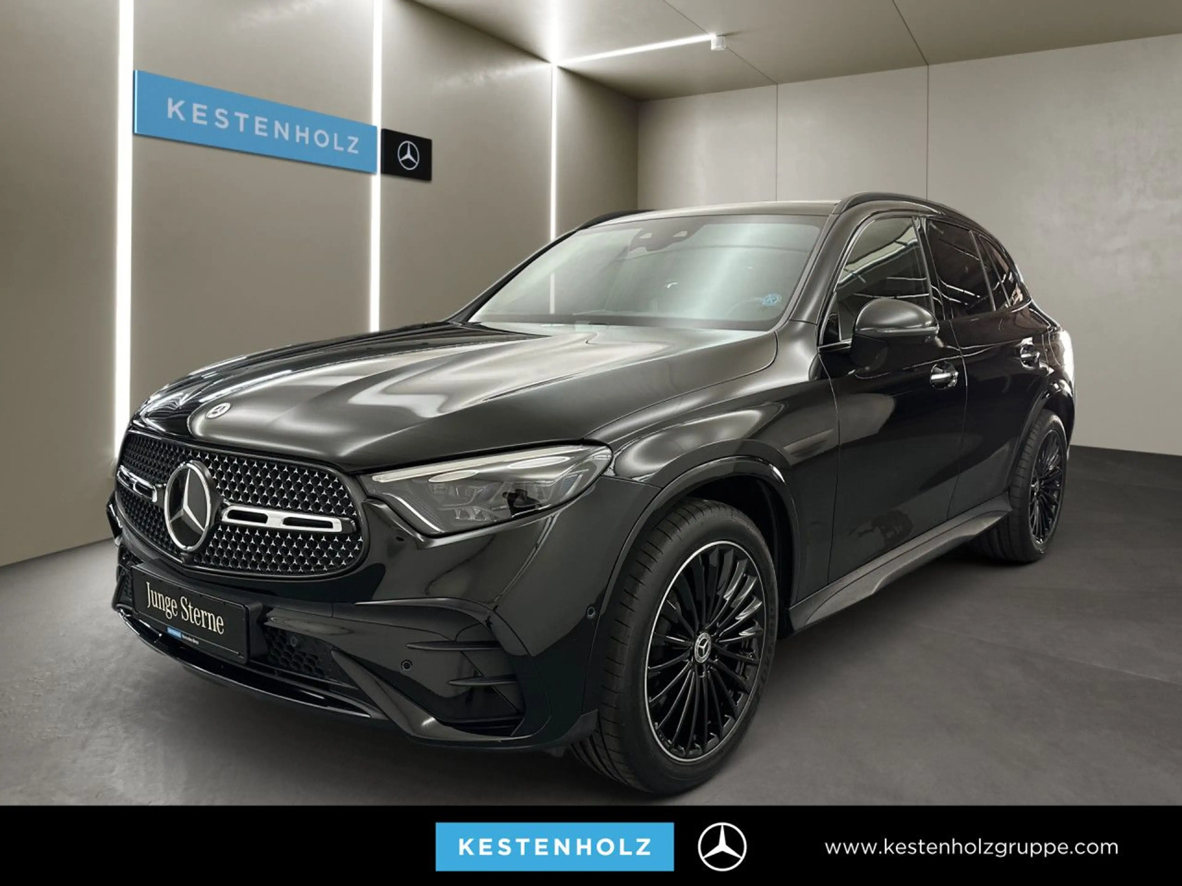Mercedes-Benz GLC 400 e 4M AMG Fahrass WideScreen Airmat HUD AHK