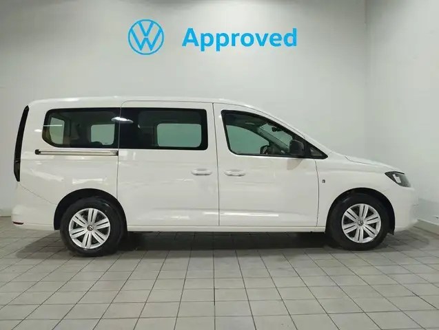 Volkswagen Caddy view 3