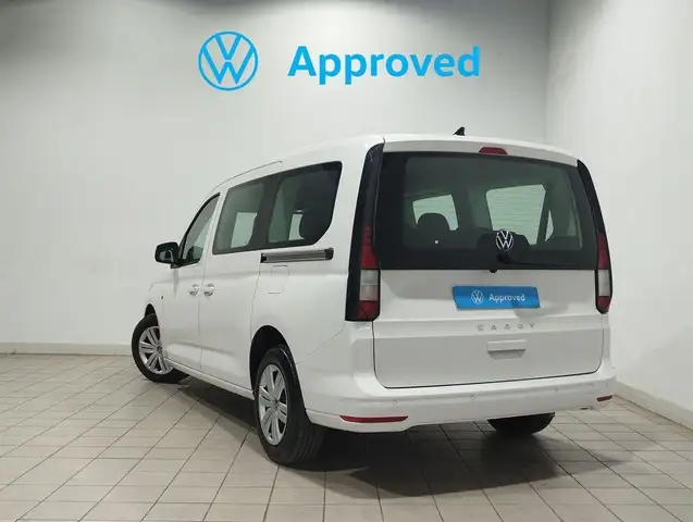 Volkswagen Caddy view 2