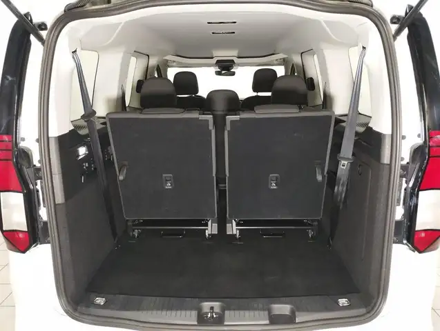 Volkswagen Caddy view 7