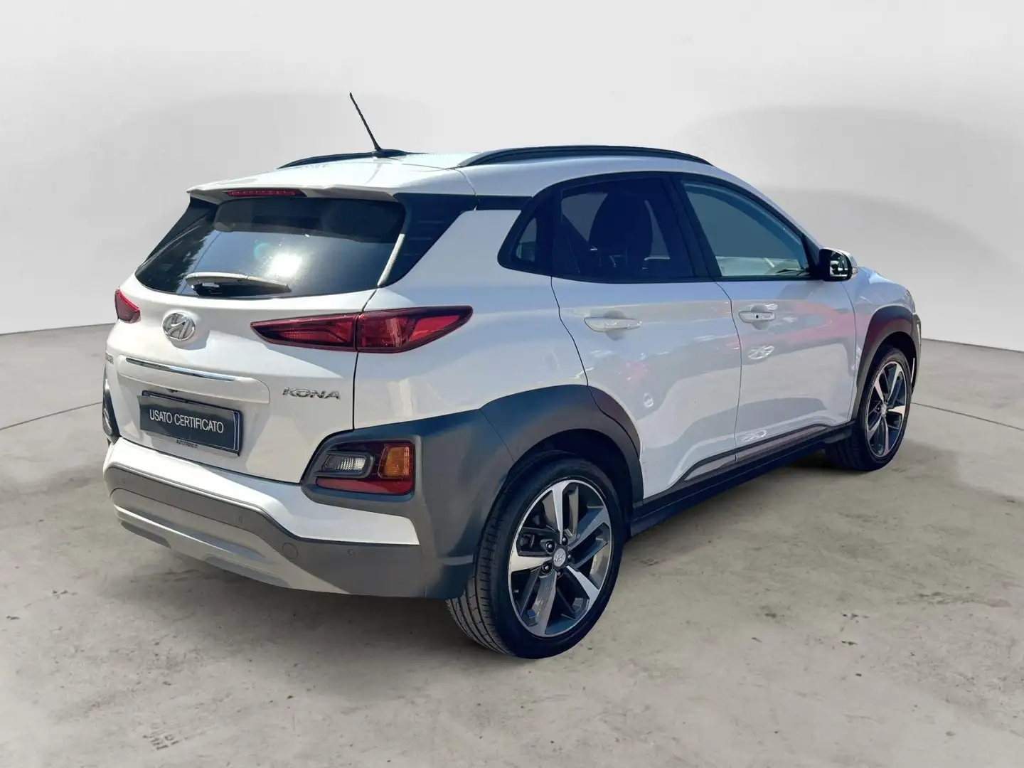 Hyundai KONA 1.0 T-GDI 120 CV XPrime Bianco - 2