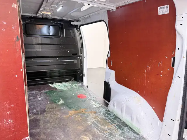 Opel Vivaro view 19