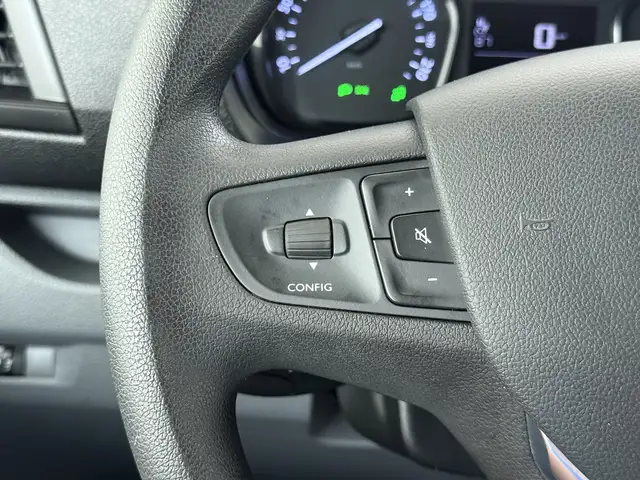 Opel Vivaro view 26