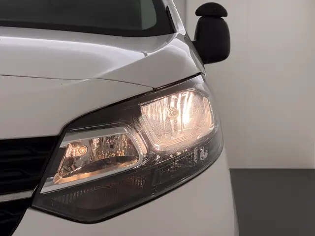 Opel Vivaro view 23