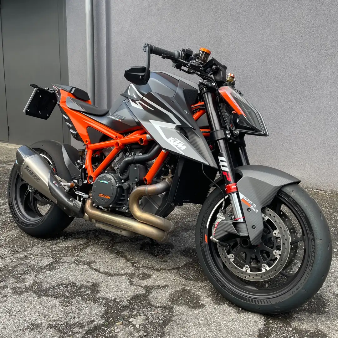 KTM 990 Super Duke Gris - 2