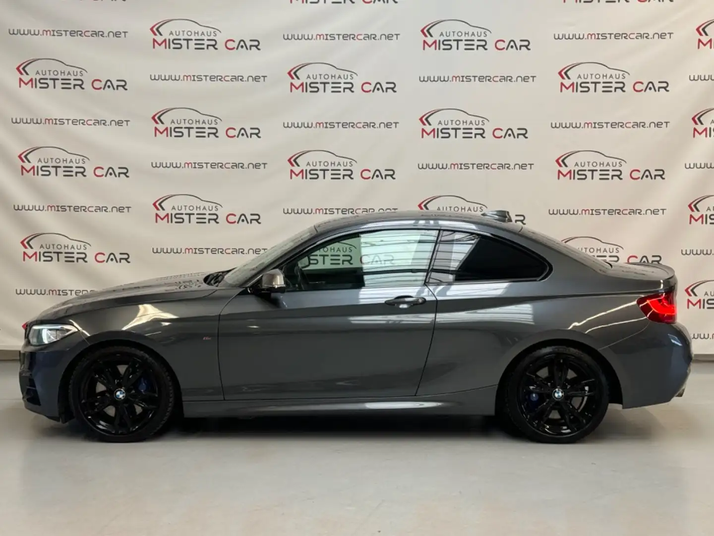 BMW 235 Coupe M PERFORMANCE/NaviProf/LED/HIFI/18 Grau - 2