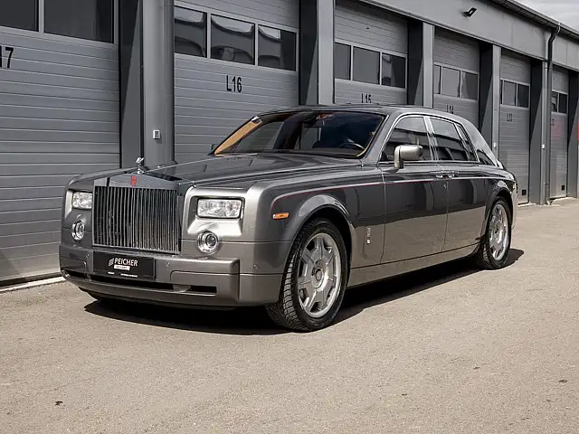 Rolls-Royce Phantom