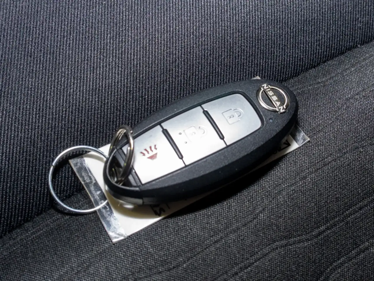 Nissan Pathfinder снимка Nissan Pathfinder