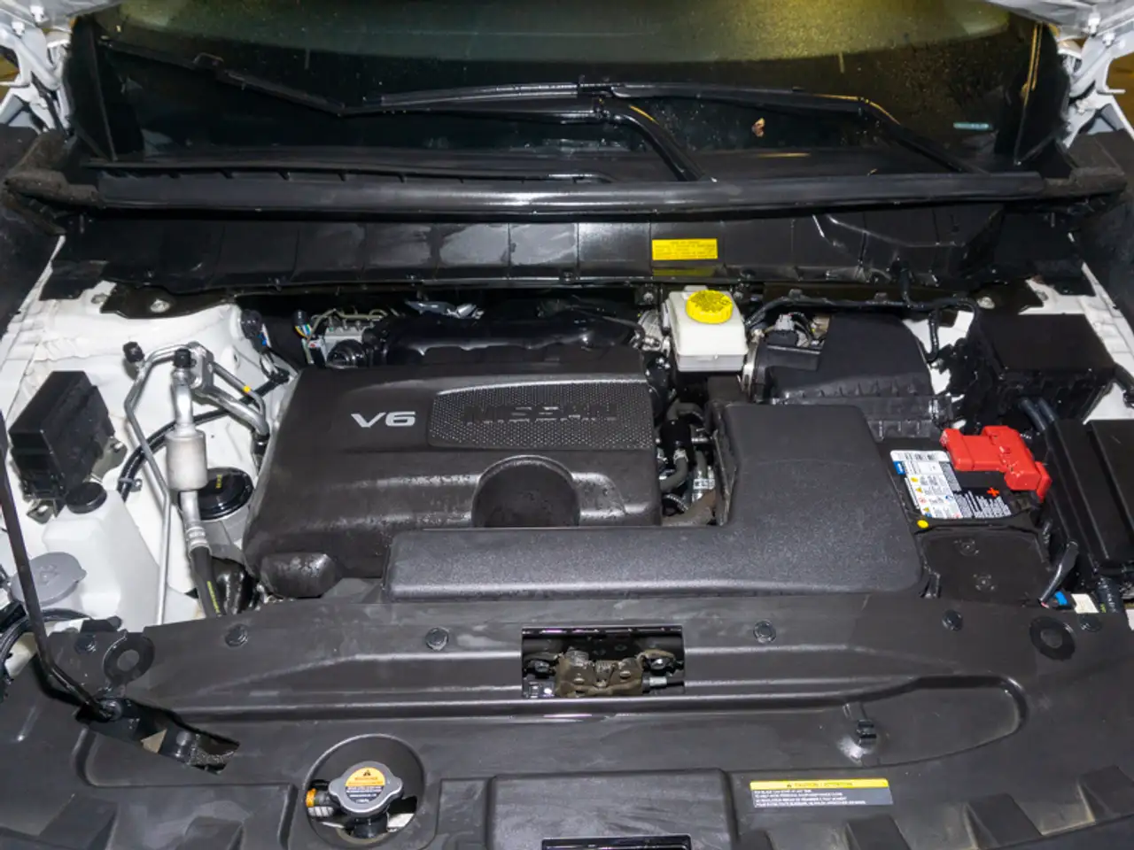 Nissan Pathfinder снимка Nissan Pathfinder
