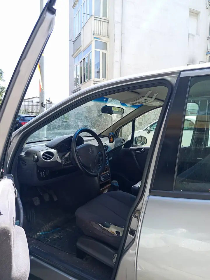 Mercedes-Benz A 160 Classe A - W/V 168 Elegance c/esp, foto 4