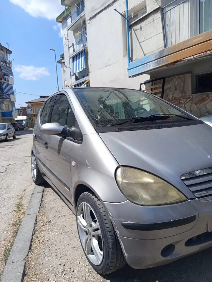Mercedes-Benz A 160 Classe A - W/V 168 Elegance c/esp, foto 2