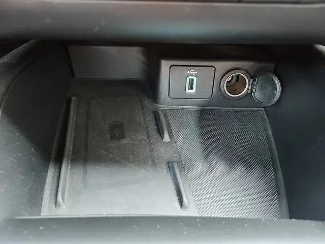 Ford Focus view 20