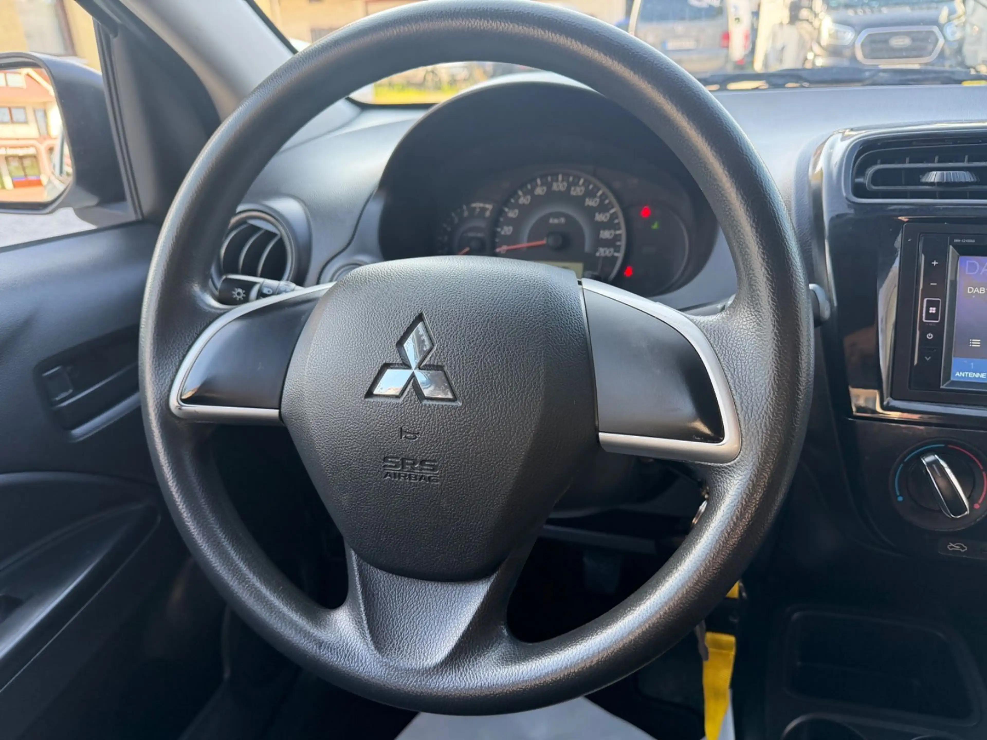 Mitsubishi Space Star Select Klima — photo 10