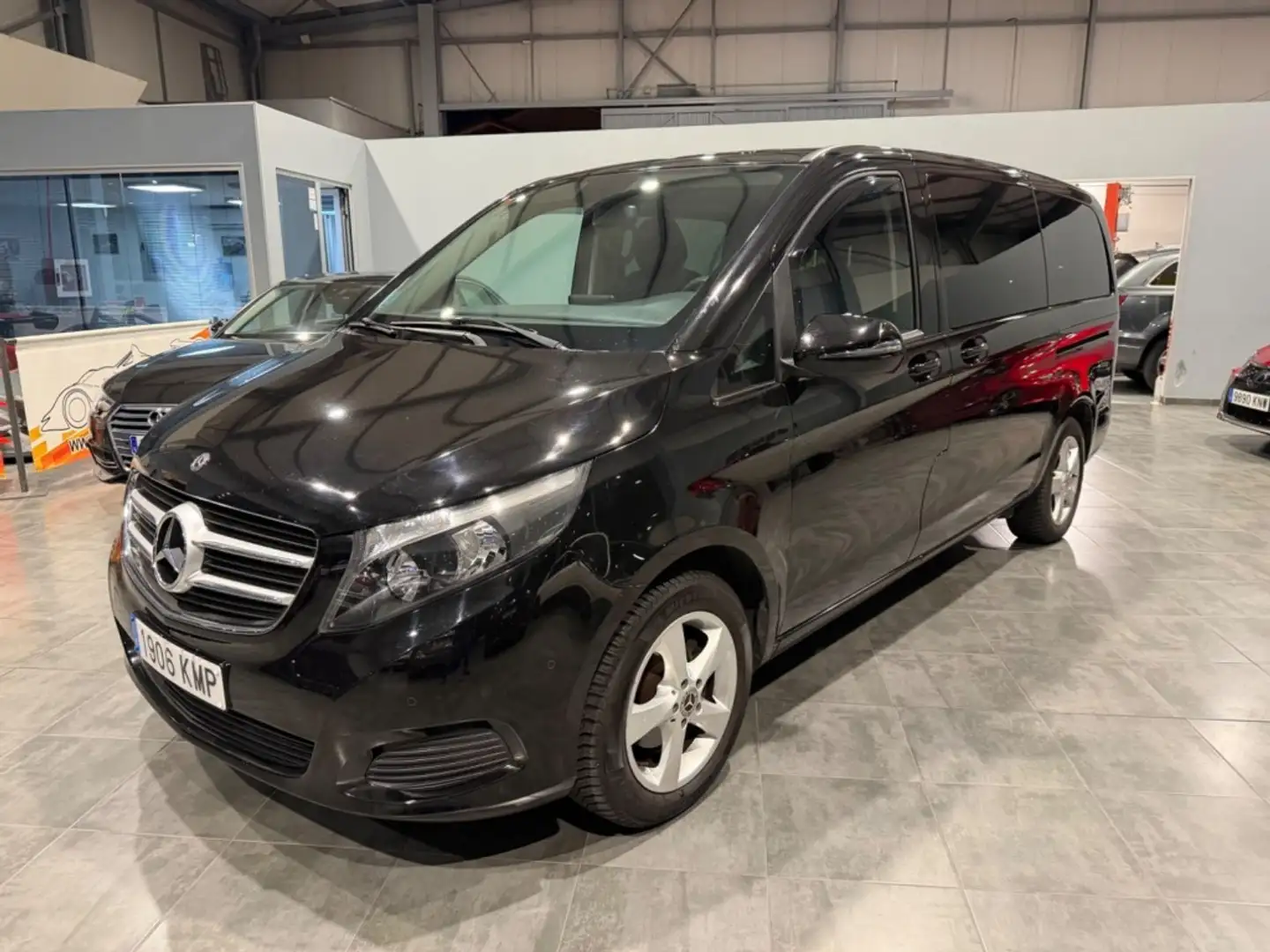 Mercedes-Benz V 220 220d Largo Exclusive 7GT Negro - 1