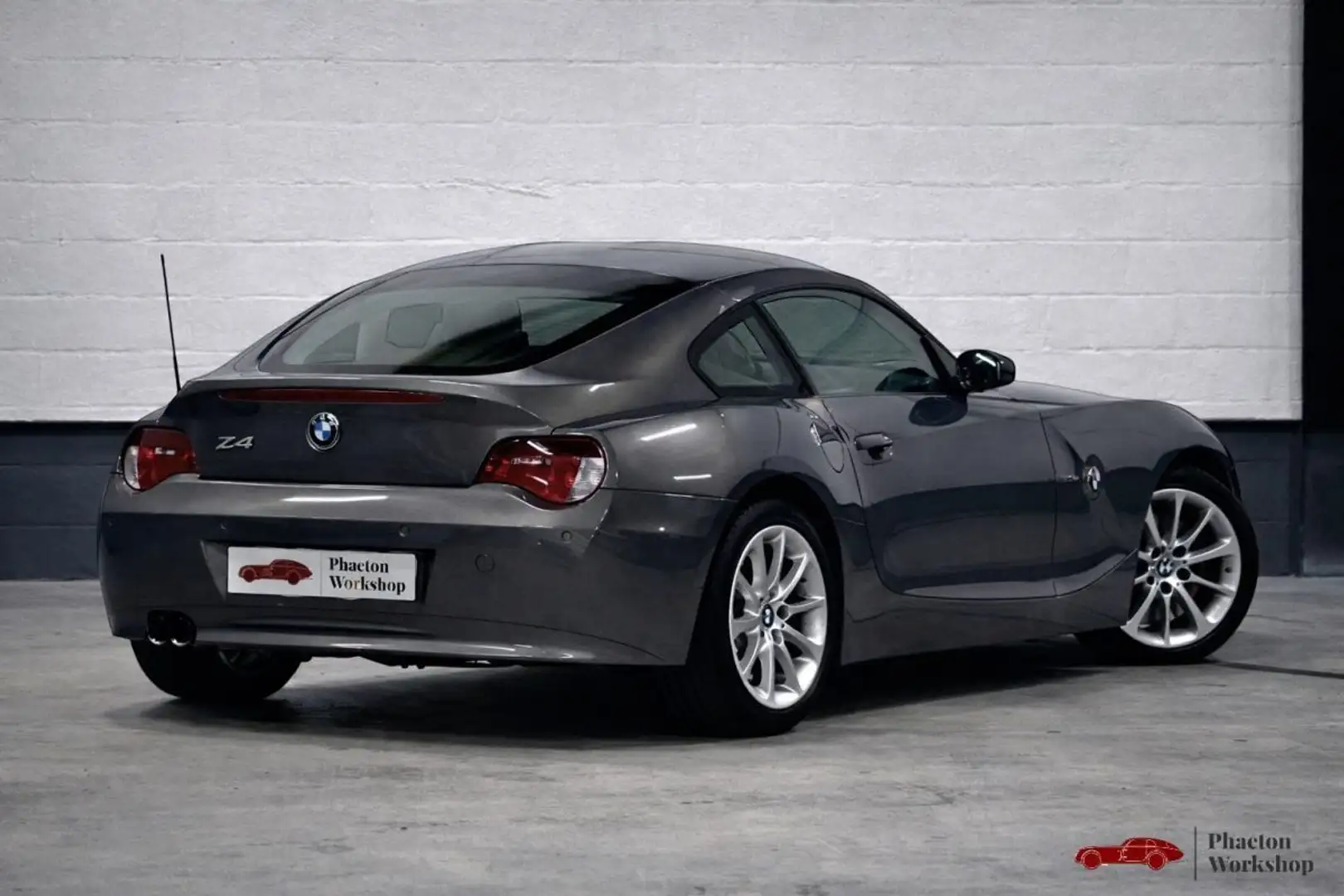 BMW Z4 3.0SI COUPE Grau - 2