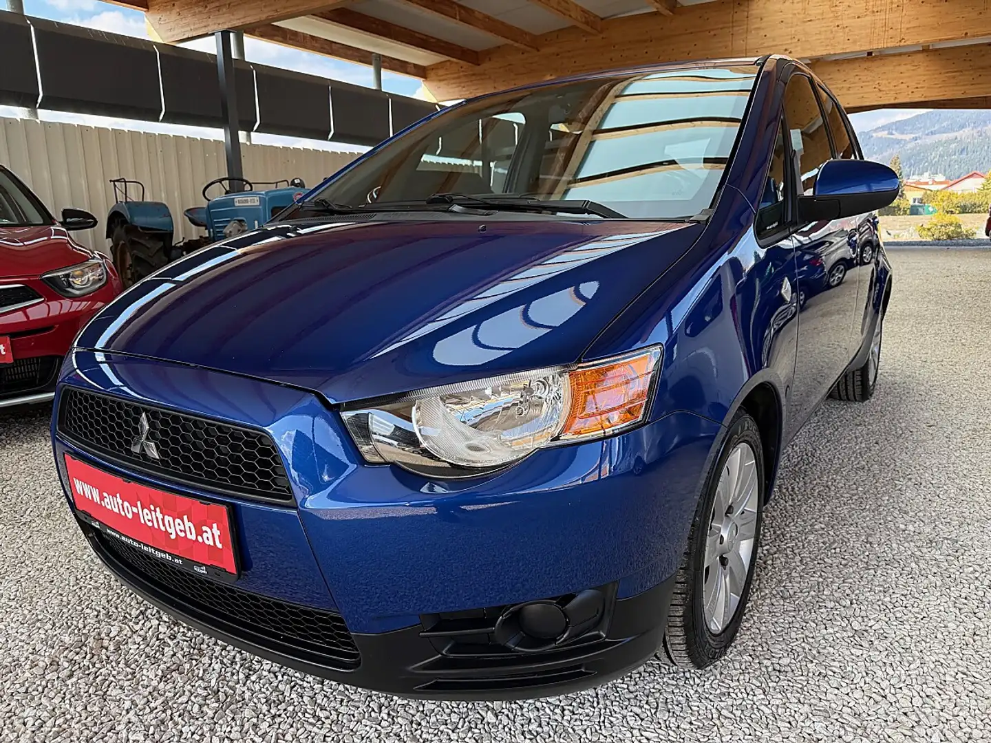 Mitsubishi Colt 5dr 1,1 MPI Top Edition Blau - 1