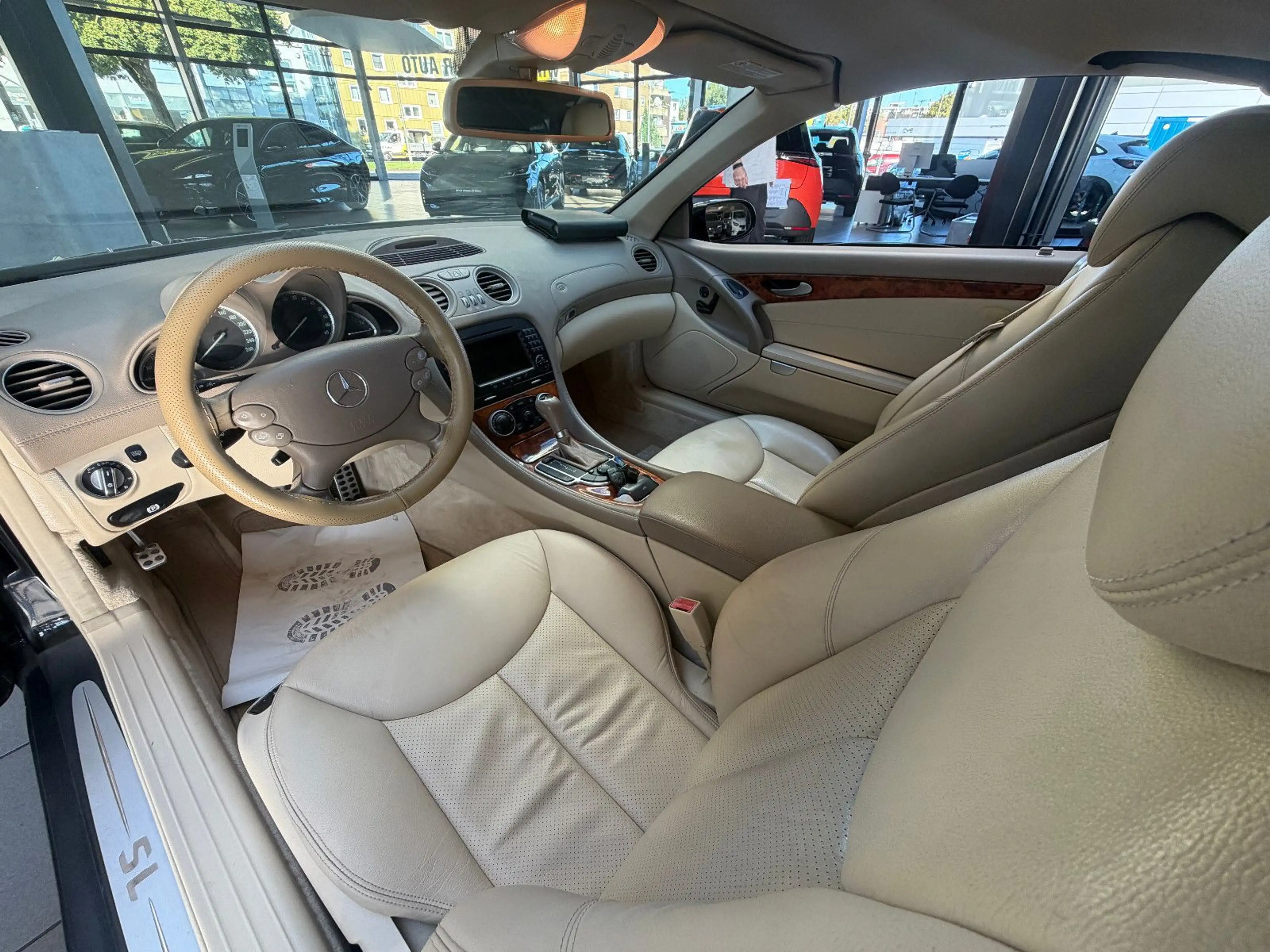 Mercedes-Benz SL 350 * Automatik * Xenon * Navi * Leder * SHZ — photo 13