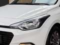 Hyundai i20 1.2 Sitzheizung Bluetooth 8-fach bereift Wit - thumbnail 6