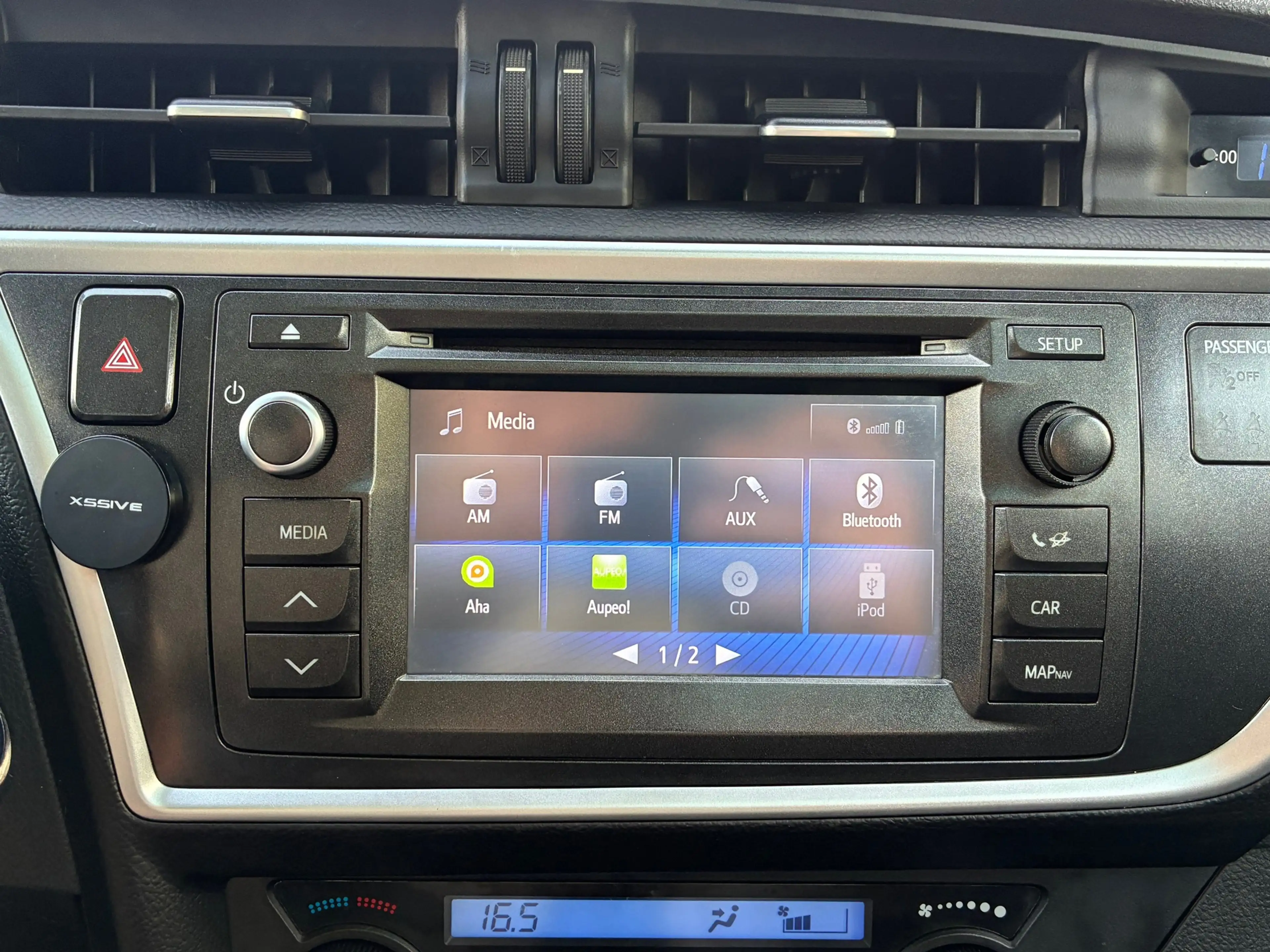Toyota Auris Touring Sports 1.8 Hybrid Lease | Pano + Cruise + — photo 21