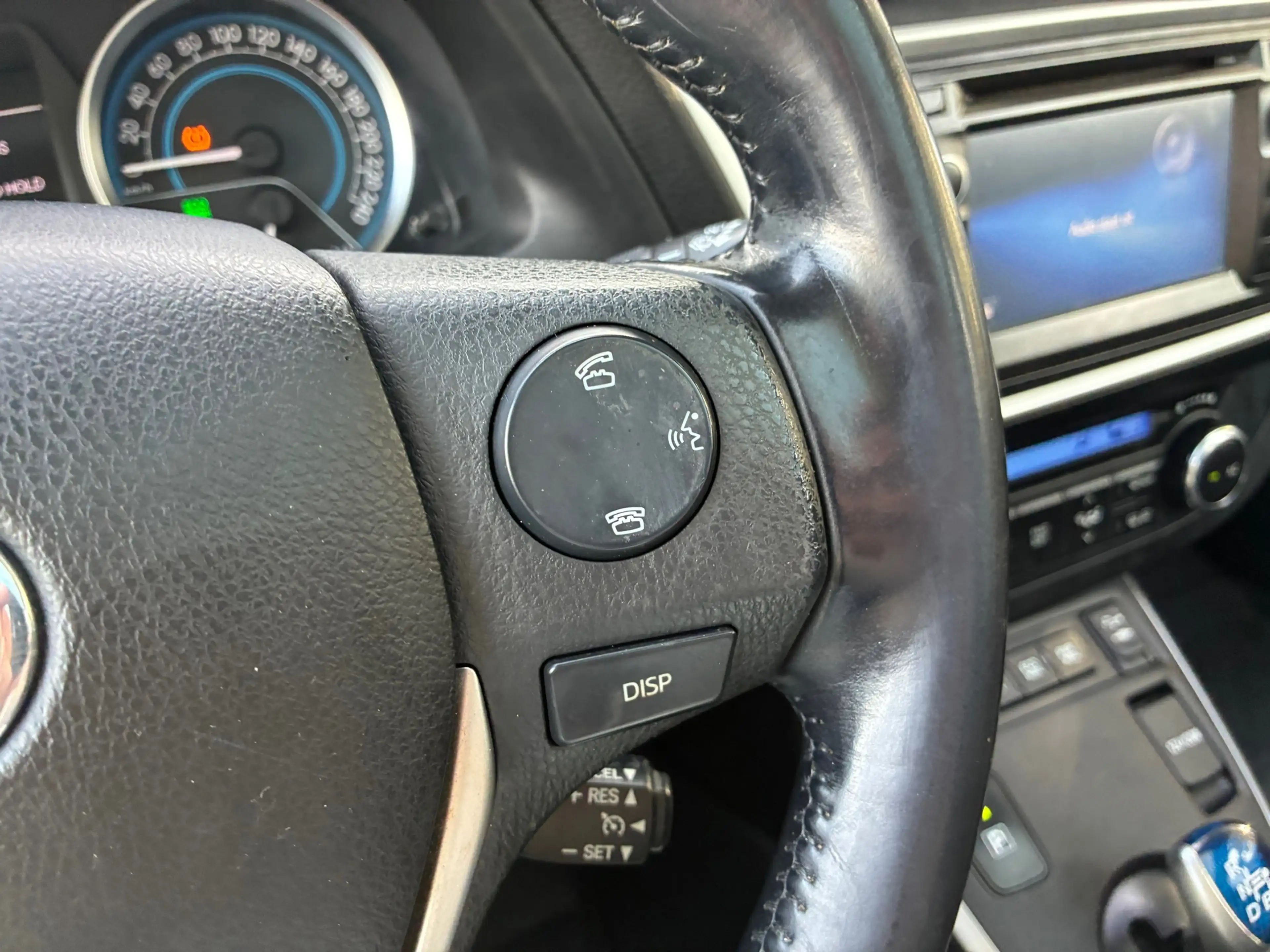 Toyota Auris Touring Sports 1.8 Hybrid Lease | Pano + Cruise + — photo 16