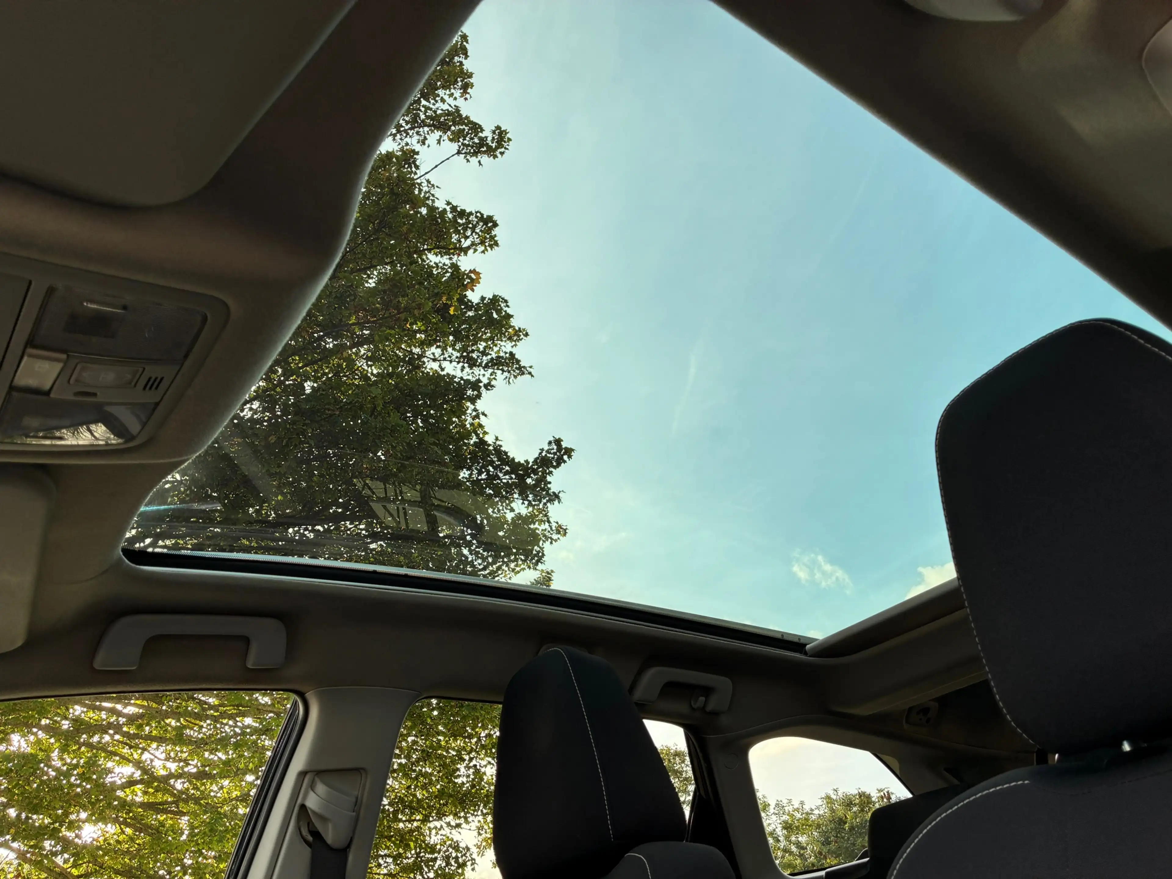 Toyota Auris Touring Sports 1.8 Hybrid Lease | Pano + Cruise + — photo 12