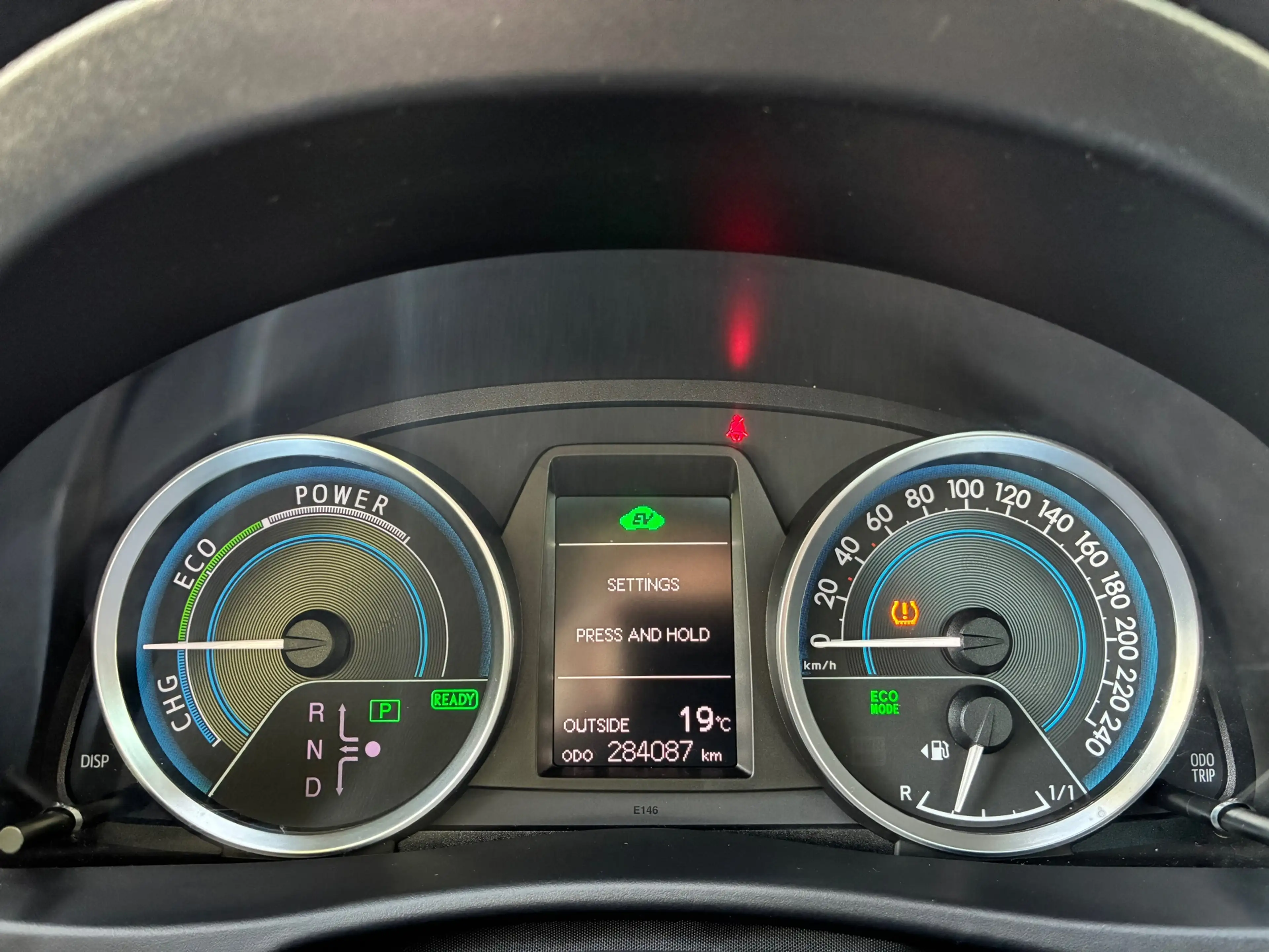 Toyota Auris Touring Sports 1.8 Hybrid Lease | Pano + Cruise + — photo 14