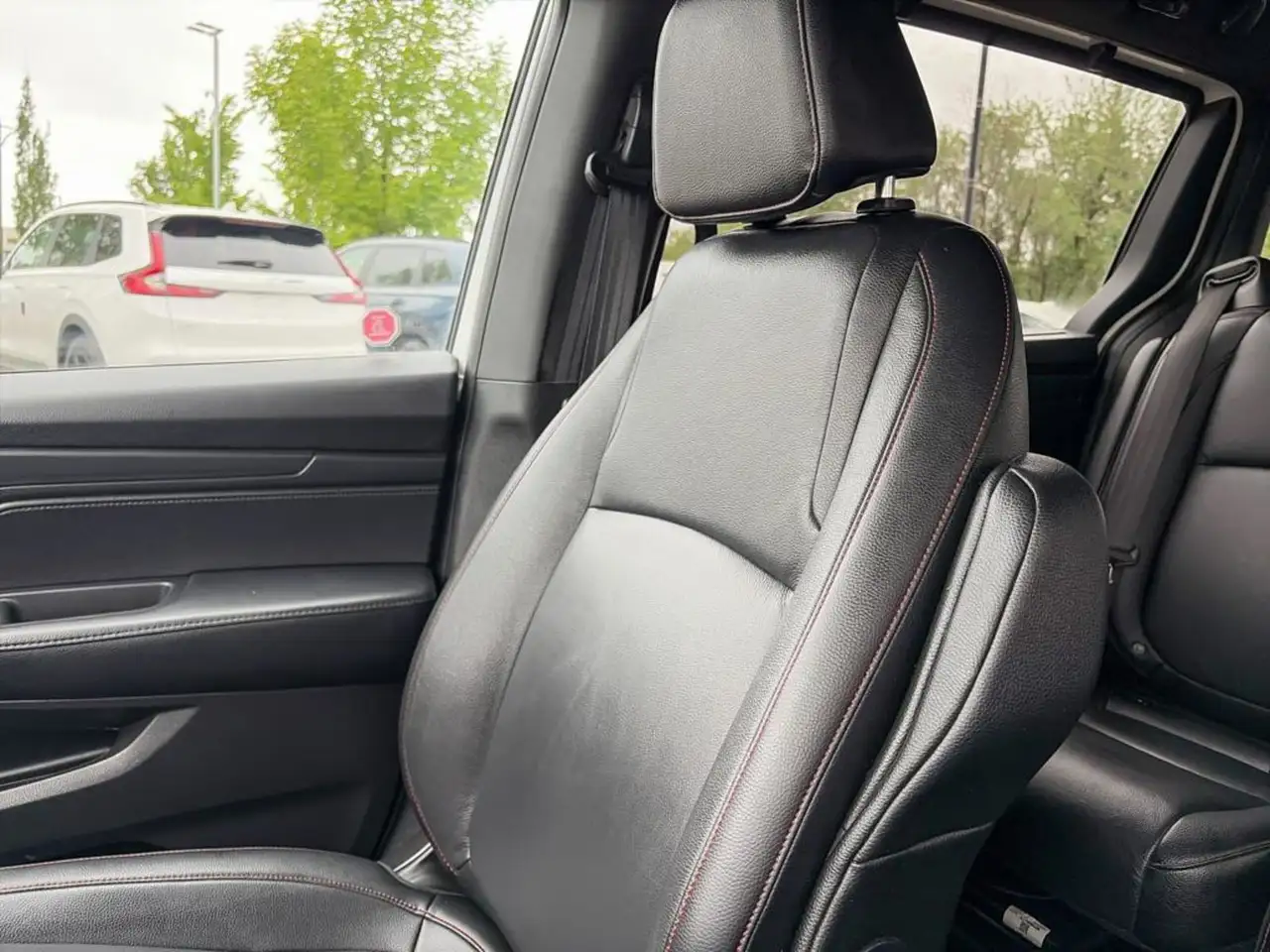 Honda Odyssey снимка Honda Odyssey