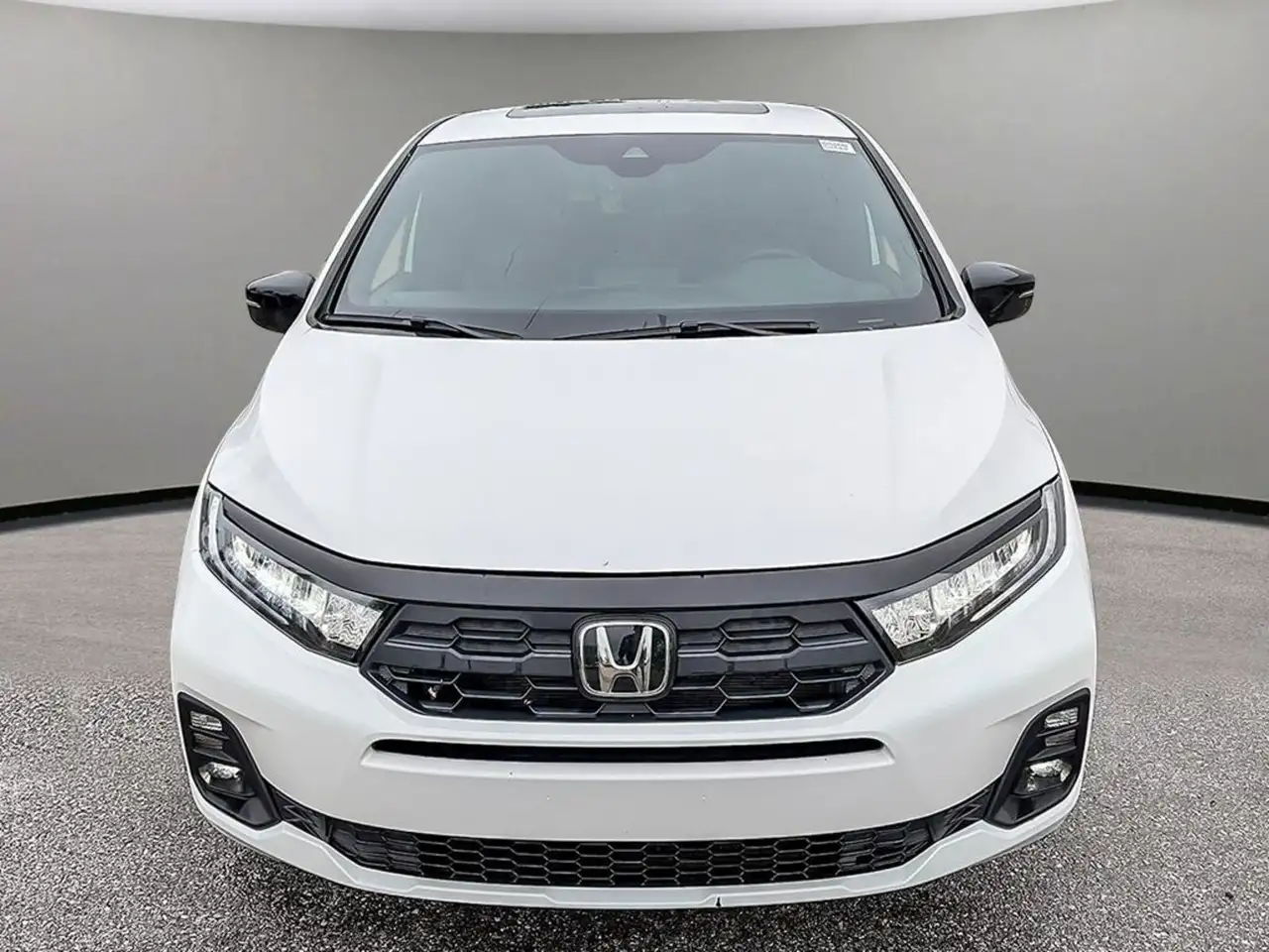 Honda Odyssey снимка Honda Odyssey