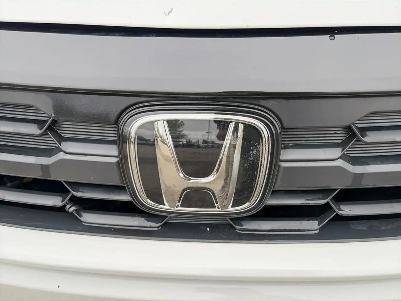 Honda Odyssey снимка Honda Odyssey