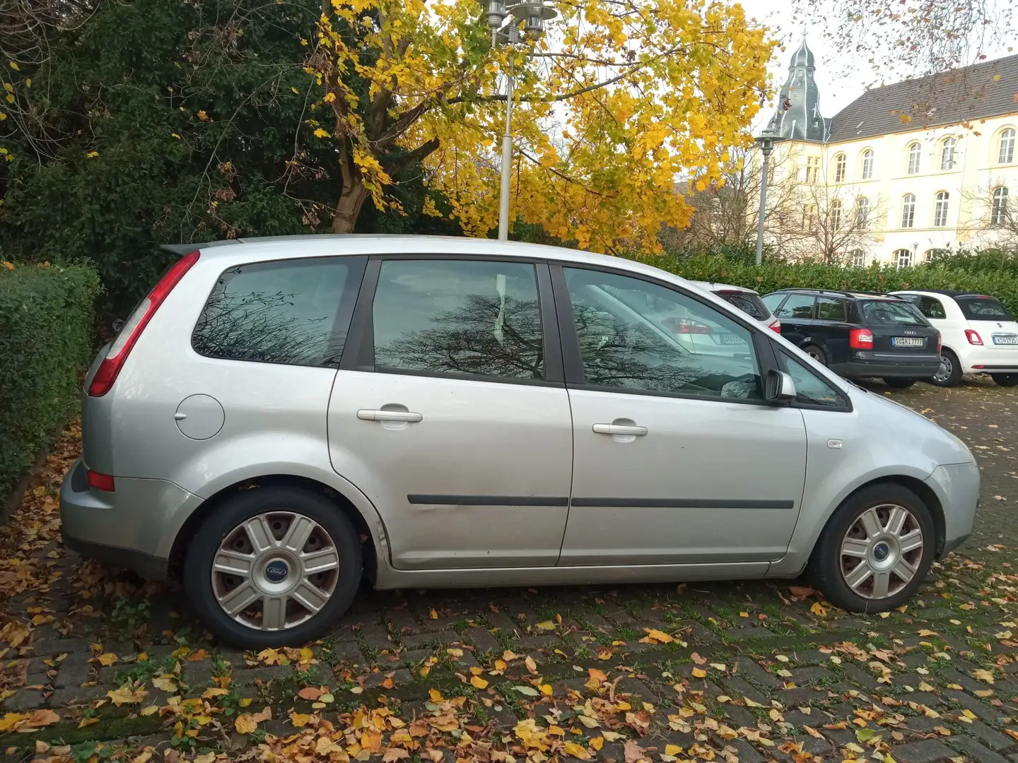 Ford C-Max Grijs - 1