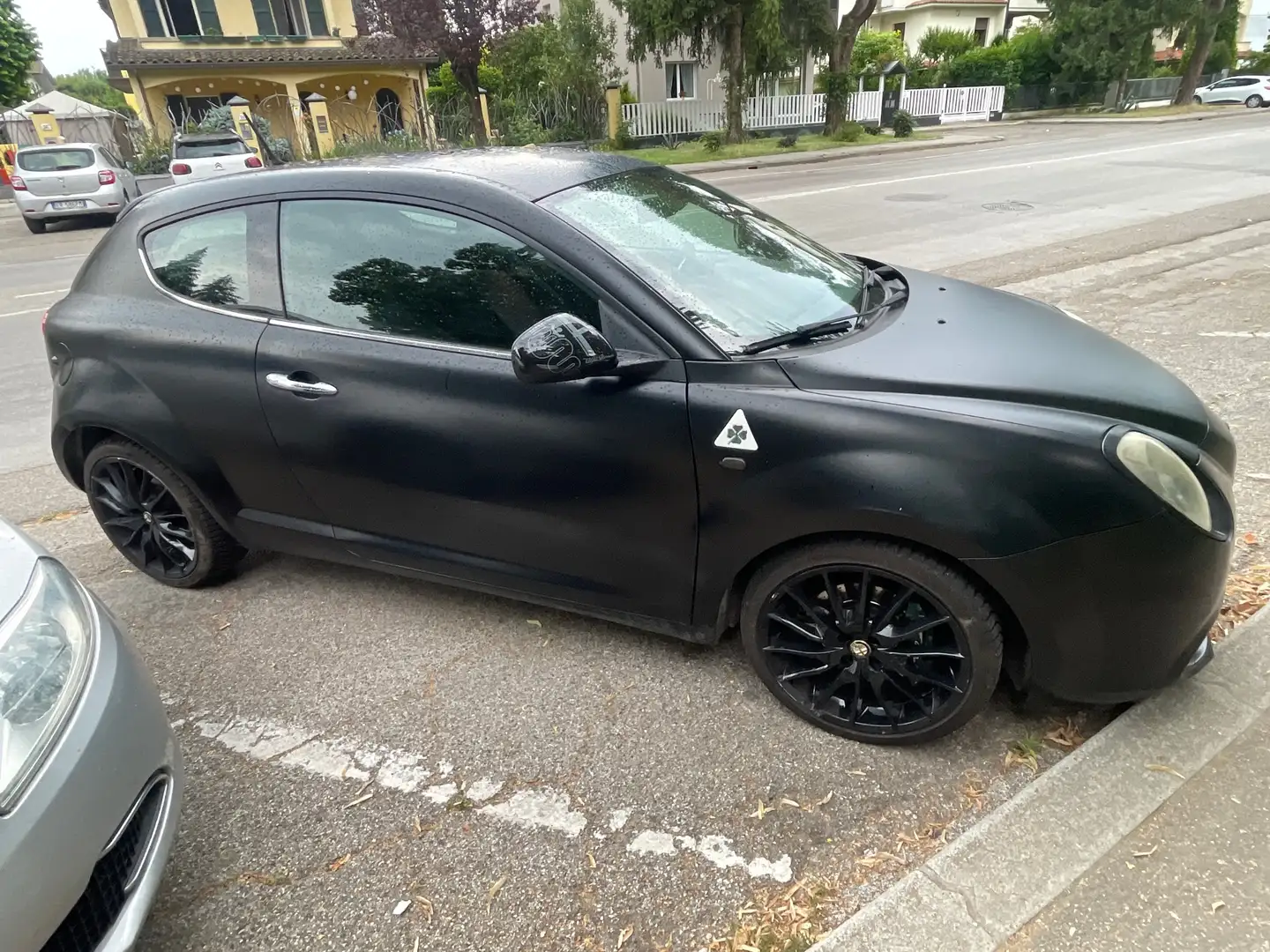 Alfa Romeo MiTo TB 1.4 16V MultiAir Quadrifoglio Verde nera opaca Nero - 2