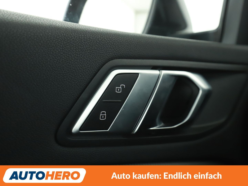 BMW 118 118i M Sport — photo 33