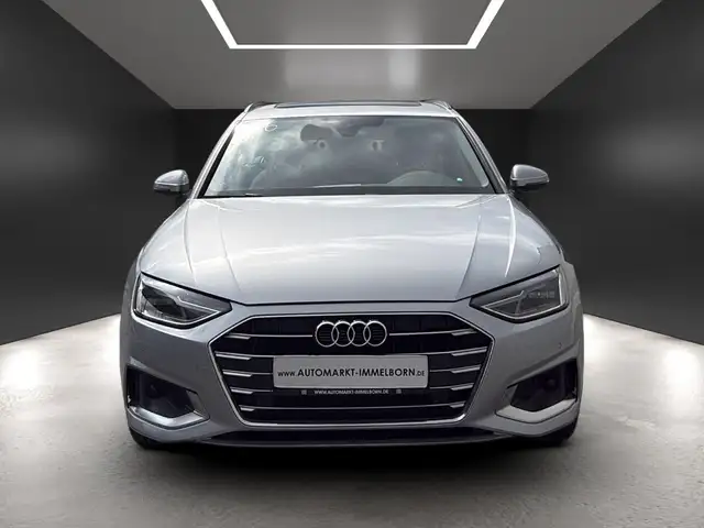 Audi A4 view 8