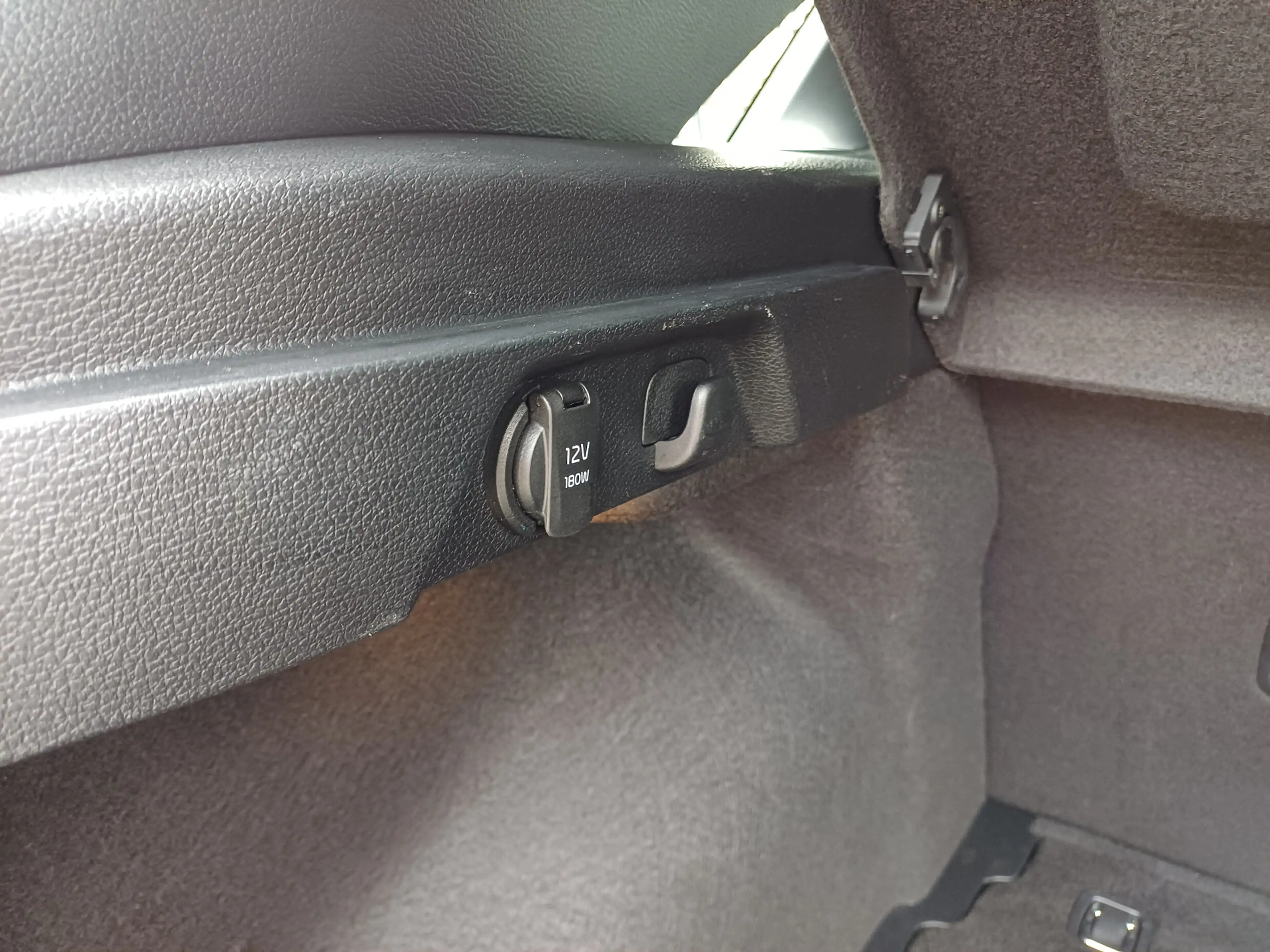 Kia Ceed / cee'd 1.0 T-GDi DynamicLine | CAMERA | NAVI | APPLE CARP — photo 9