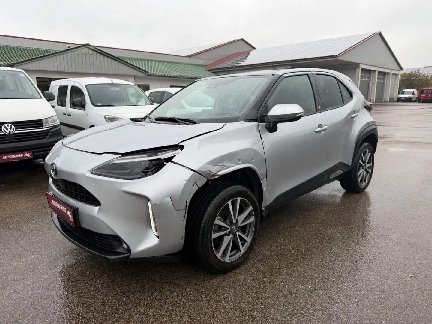 Toyota Yaris Cross Hybrid FWD Team Deutschland Silber - 1