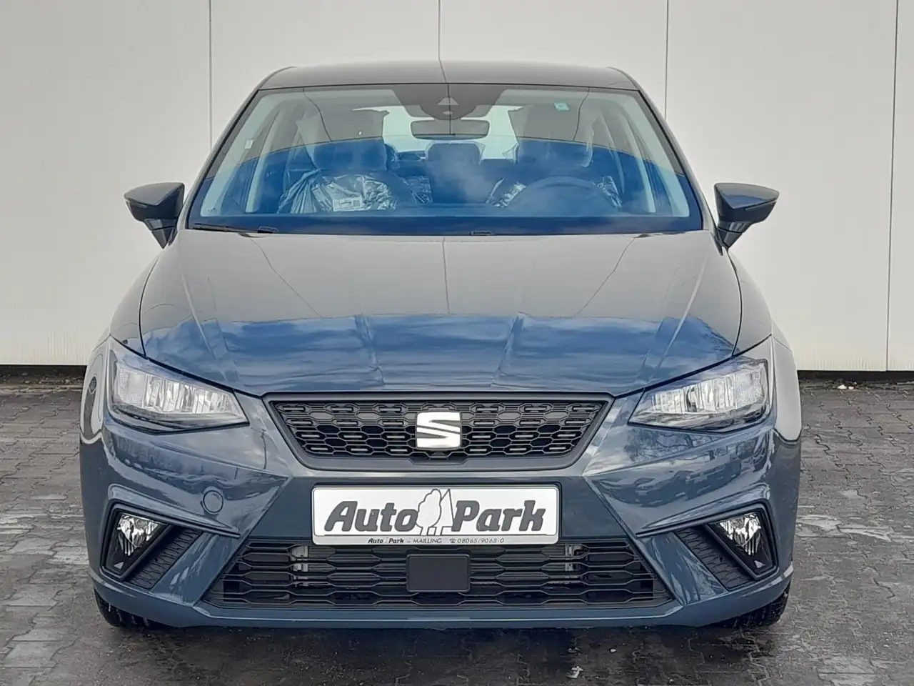 SEAT Ibiza 1.0 MPI Reference NAVI/APP~SHZ~PDC~LED~ALU 5