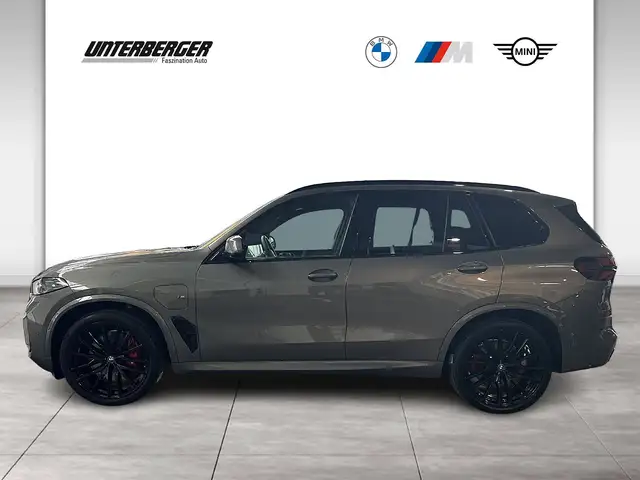 BMW X5 xDrive50e G05 XB1 DAB Individual Stratusgrau Ansicht 3