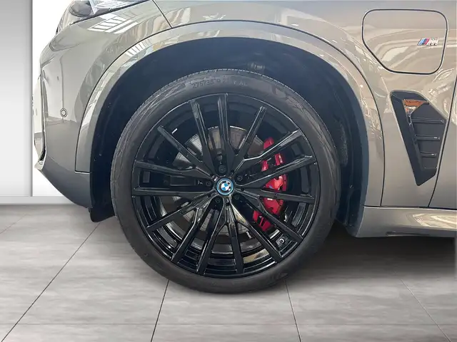 BMW X5 xDrive50e G05 XB1 DAB Individual Stratusgrau Ansicht 6