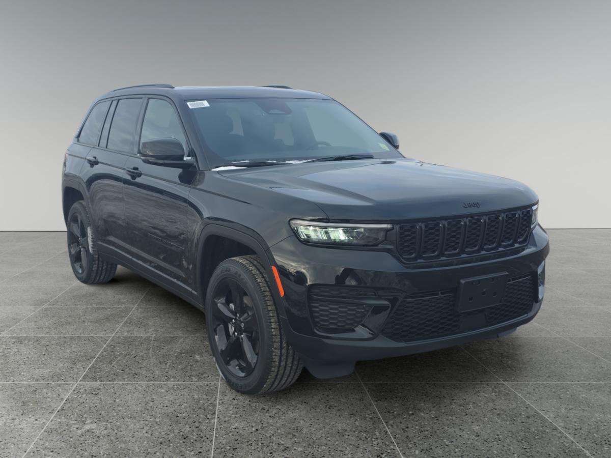 2025 Jeep Grand Cherokee Altitude 4x4