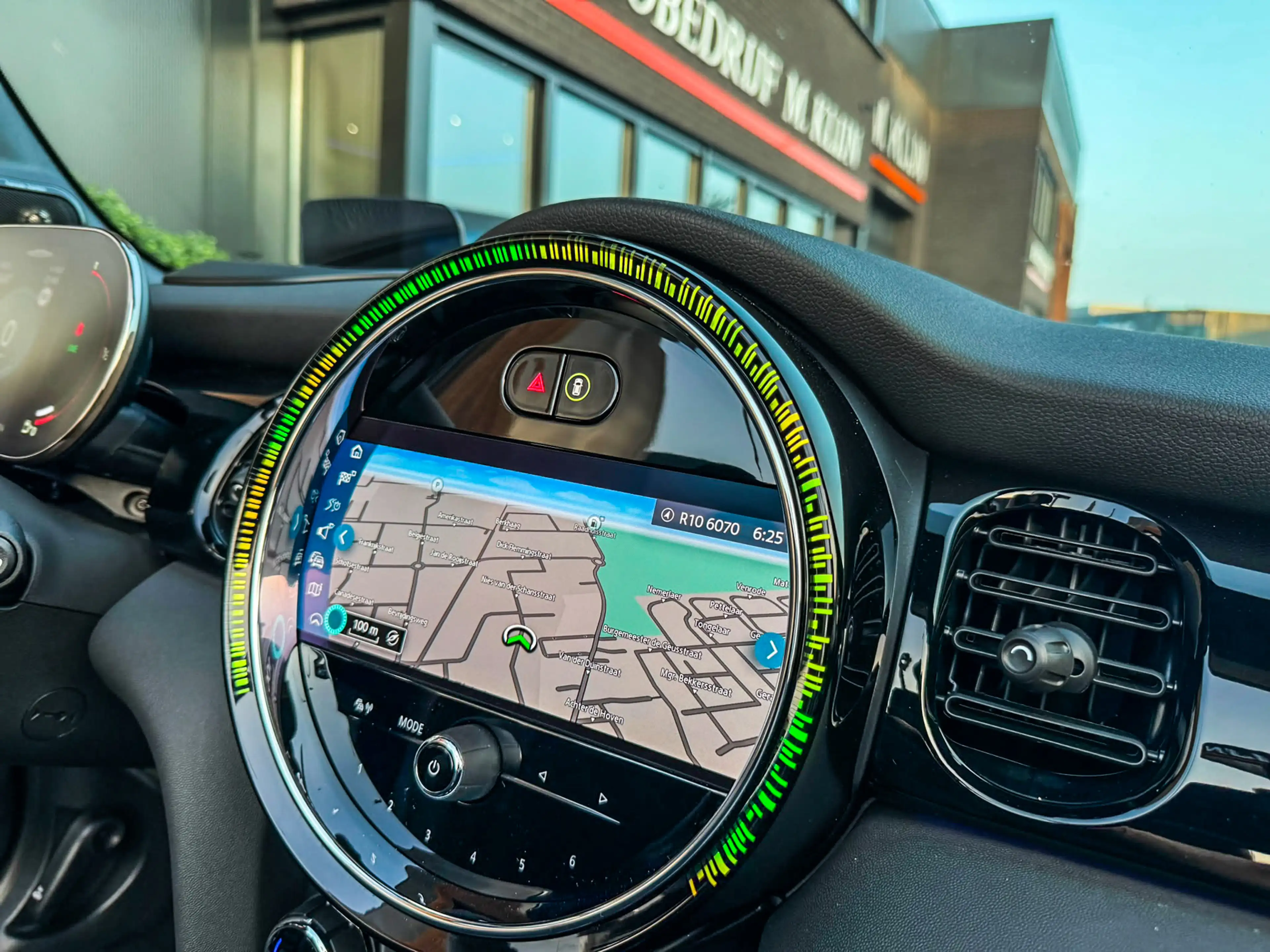MINI John Cooper Works Cabrio 2.0 JCW Pack F1 aut 231pk/Camera/Hk/Head op/18"Jcw — photo 12