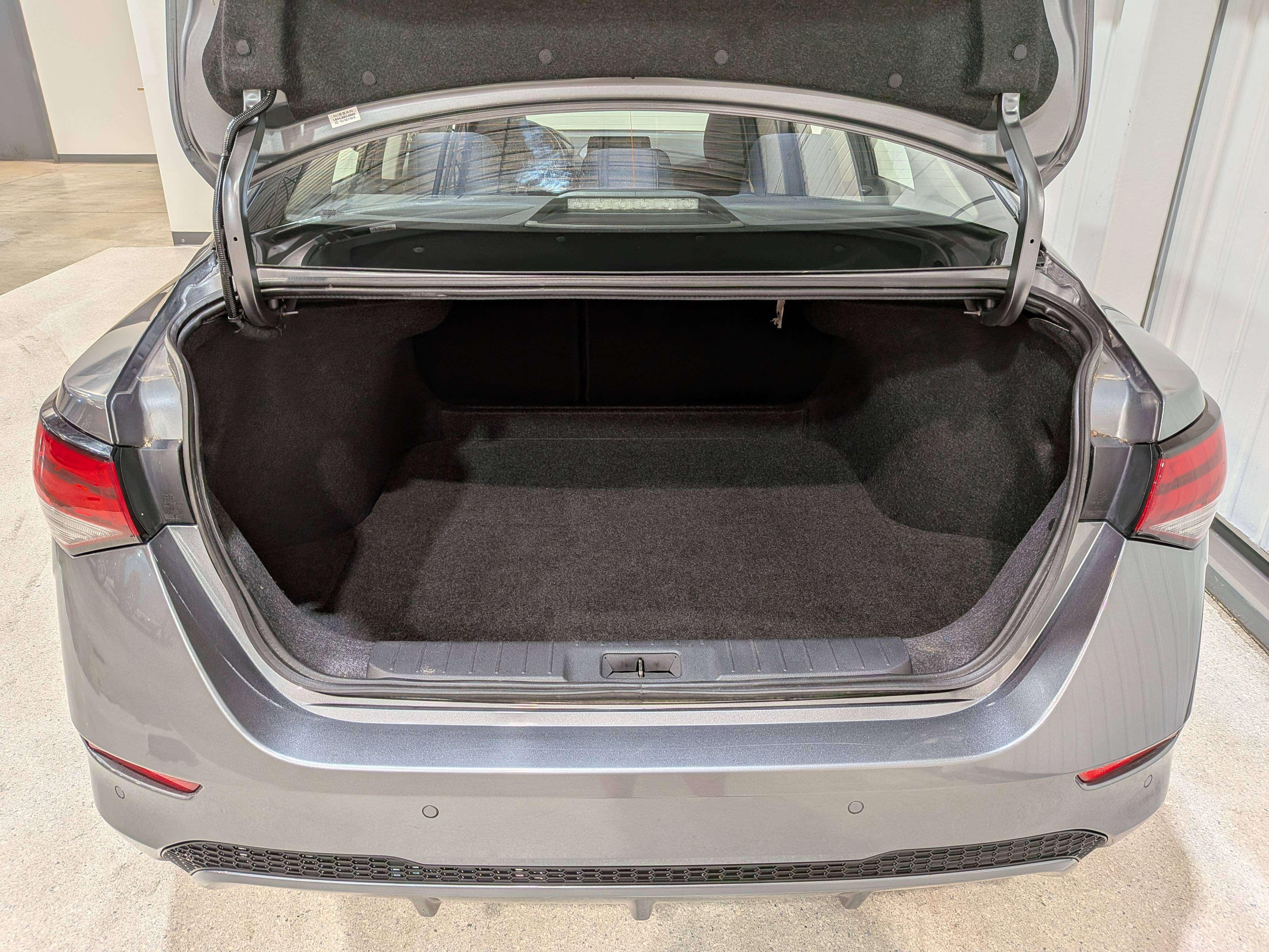 Nissan Sentra 2024