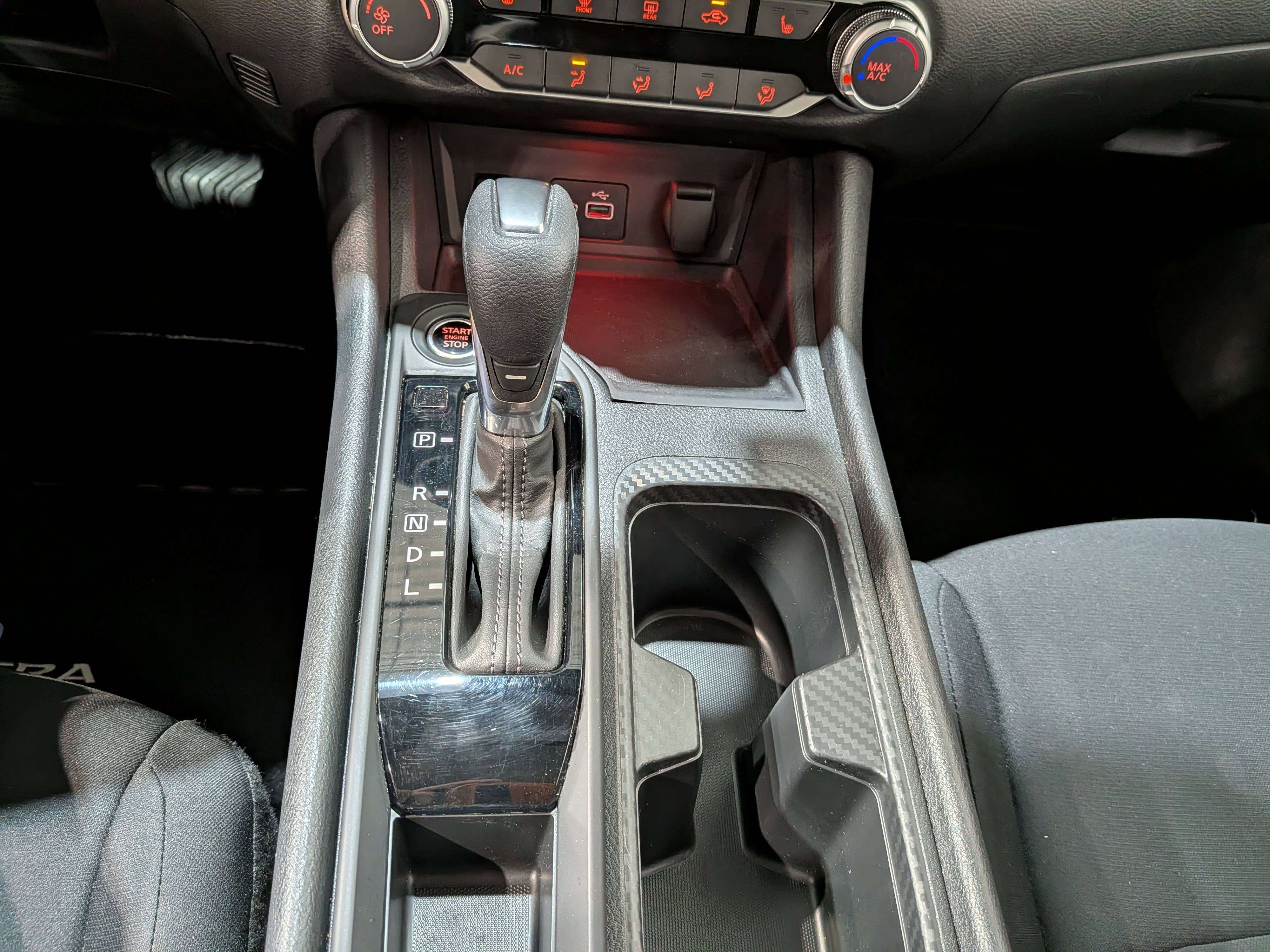 Nissan Sentra 2024