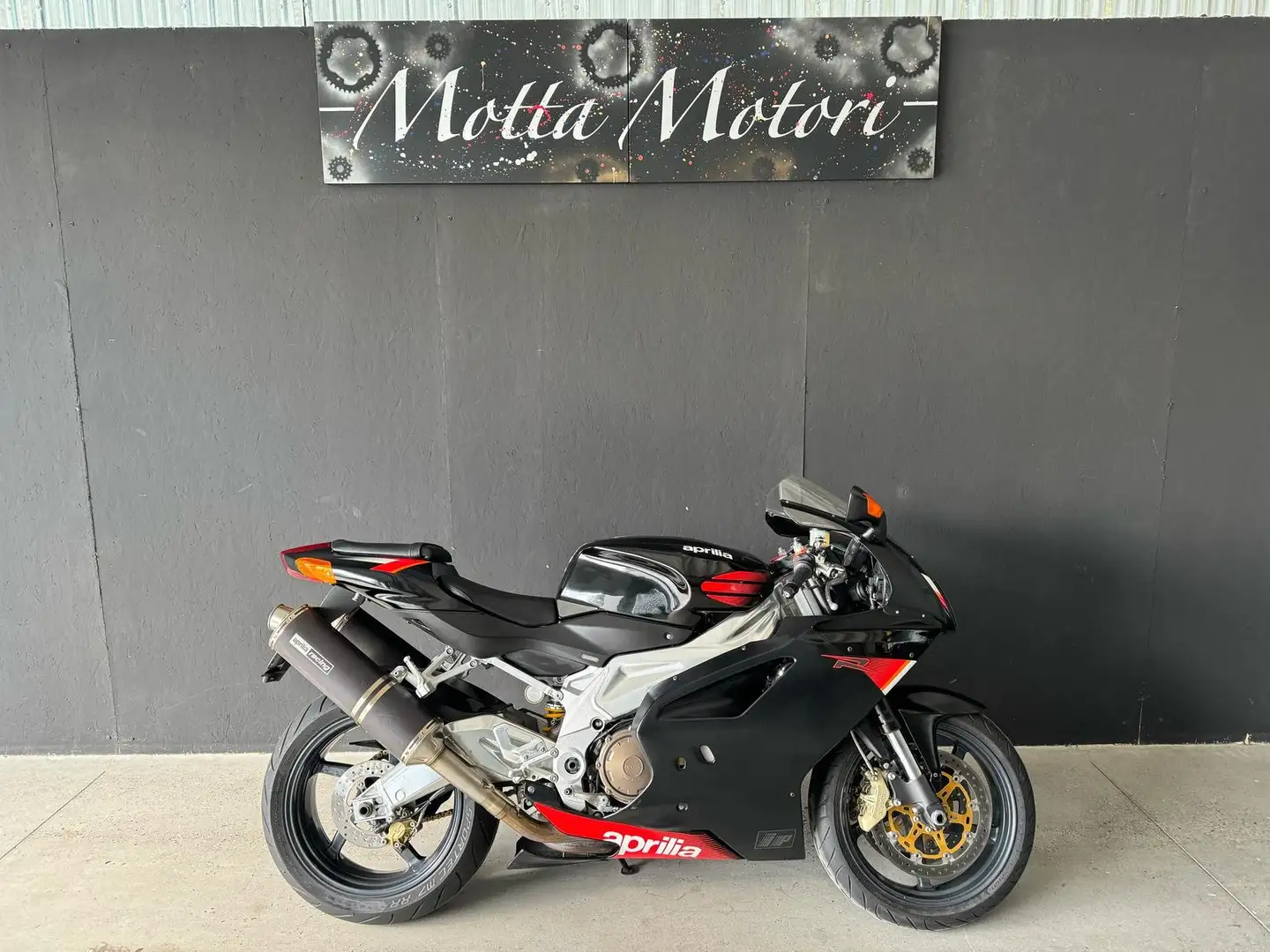 Aprilia RSV 1000 R Noir - 1