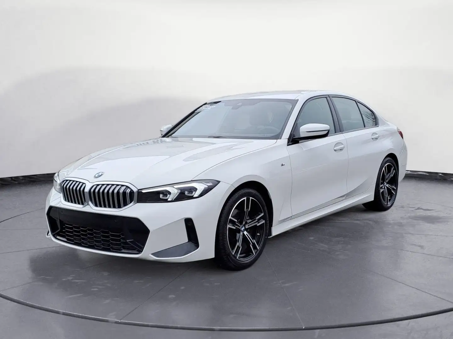 BMW 318 i Automatik M Sportpaket Klimaaut. Sportsitze Weiß - 2