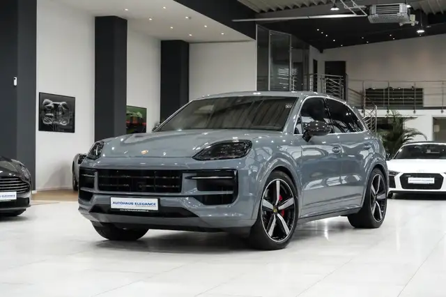 Porsche Cayenne S*SPORT DESIGN*BURMESTER*MATRIX*22"LM*