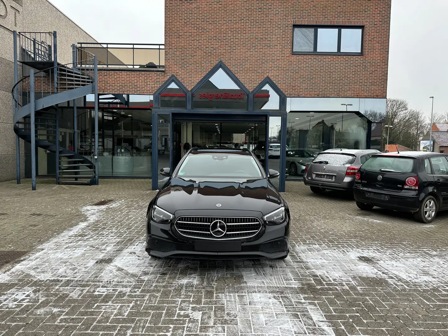 Mercedes-Benz E 300 de Schuifdak - Trekhaak - Night - Distronic - Cam Noir - 2