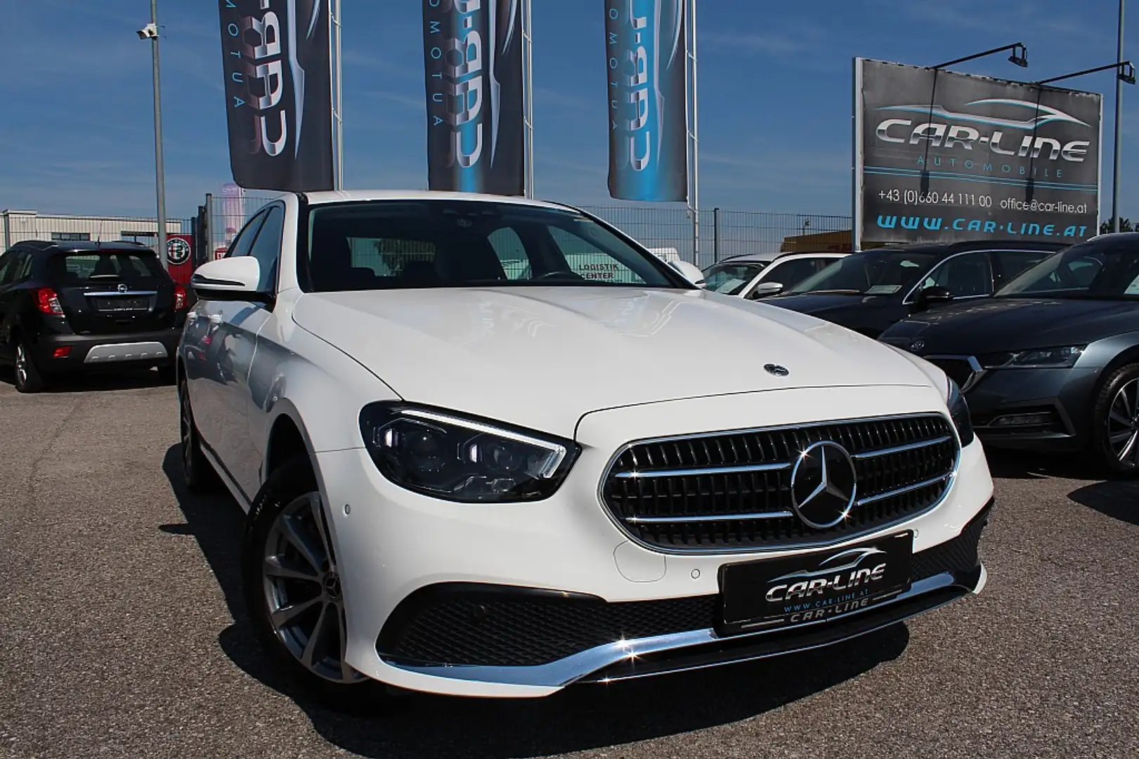 Mercedes-Benz E 220 d 4Matic Aut. |LED |ACC |Navi |Ambiente |HeadUp... Weiß - 1