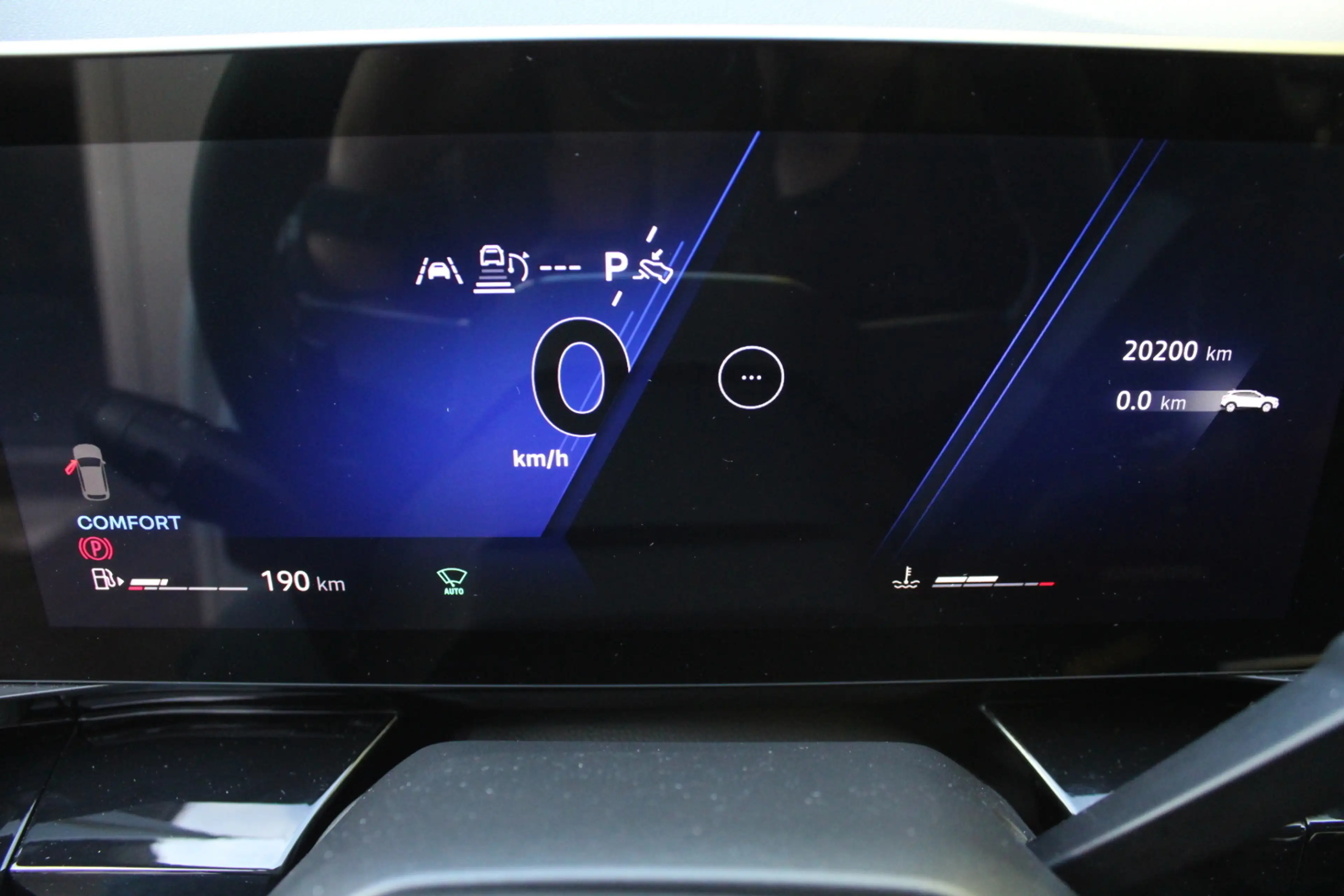 Renault Austral TCe 160 Mild-Hybrid Techno Esprit Alpine — photo 14